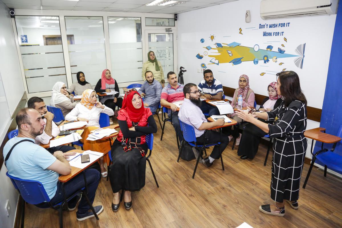 شهادة تطوير المعلم Tdc أساسيات تدريس اللغة الإنجليزية للناطقين بغيرها Tesol Amideast