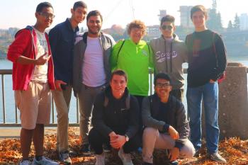 Picture of Saudi student with classmates in US