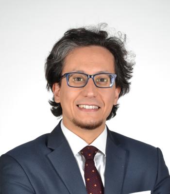 Iyadh's headshot 